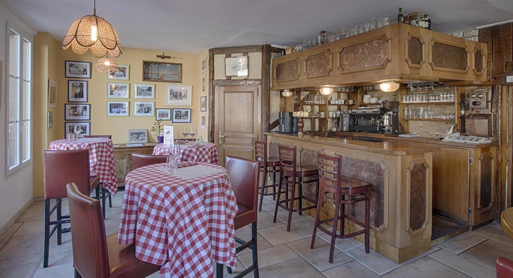 Logis Le Tadorne Piney Exterior foto